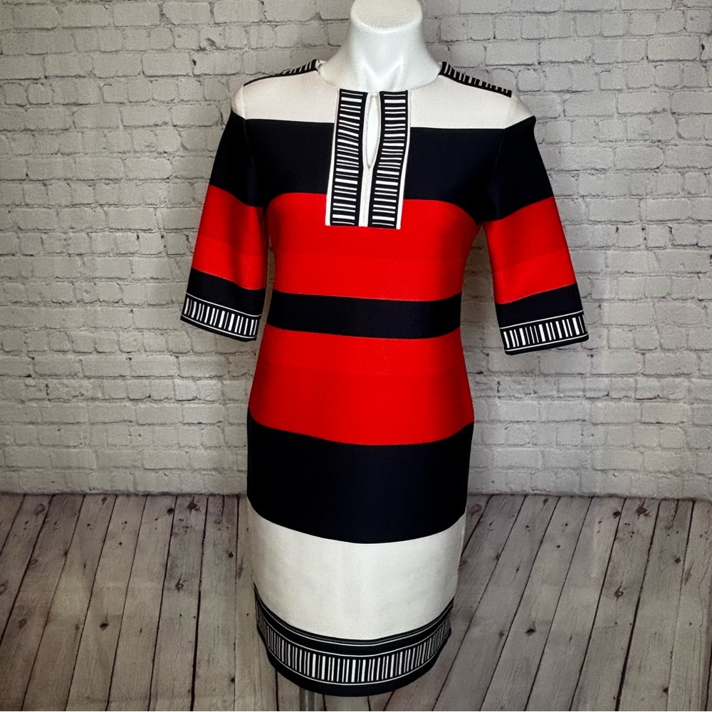 Signature Camryn Bold Red, Orange, and Navy Blue Striped Dress Size 6